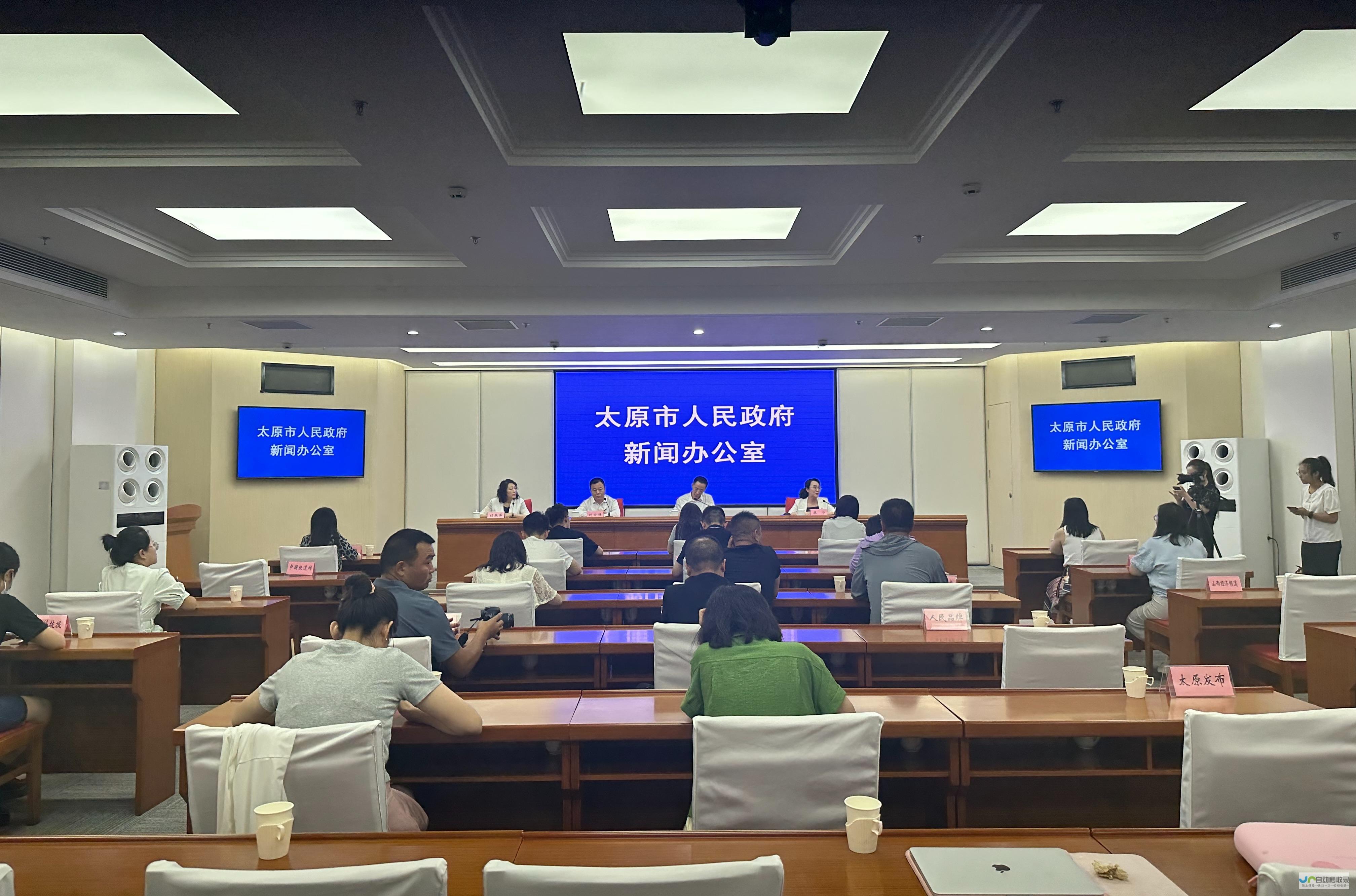 打造高效便捷的电商平台：全面解读购物网站建设方案